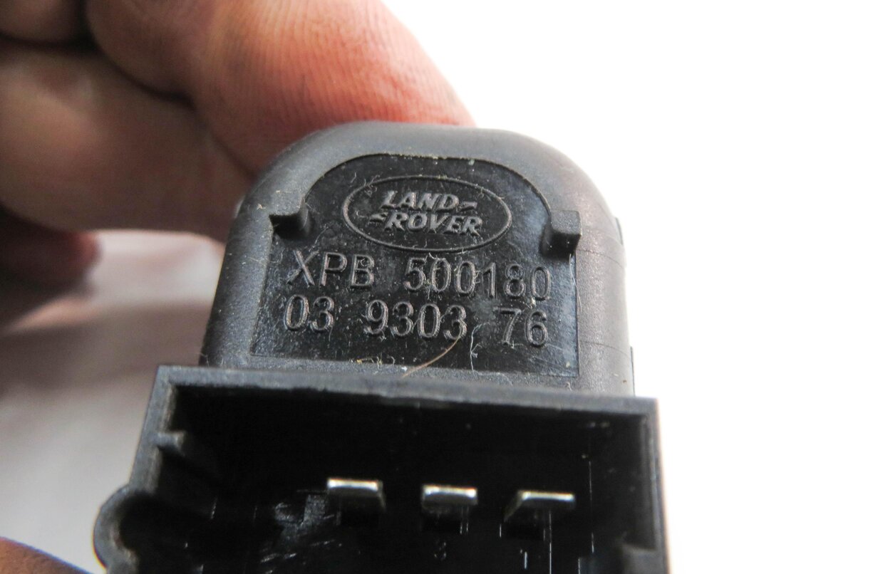 Thumbnail 5: 2010 RANGE ROVER SPORT (L320) POWER STEERING COLUMN ADJUSTMENT SWITCH