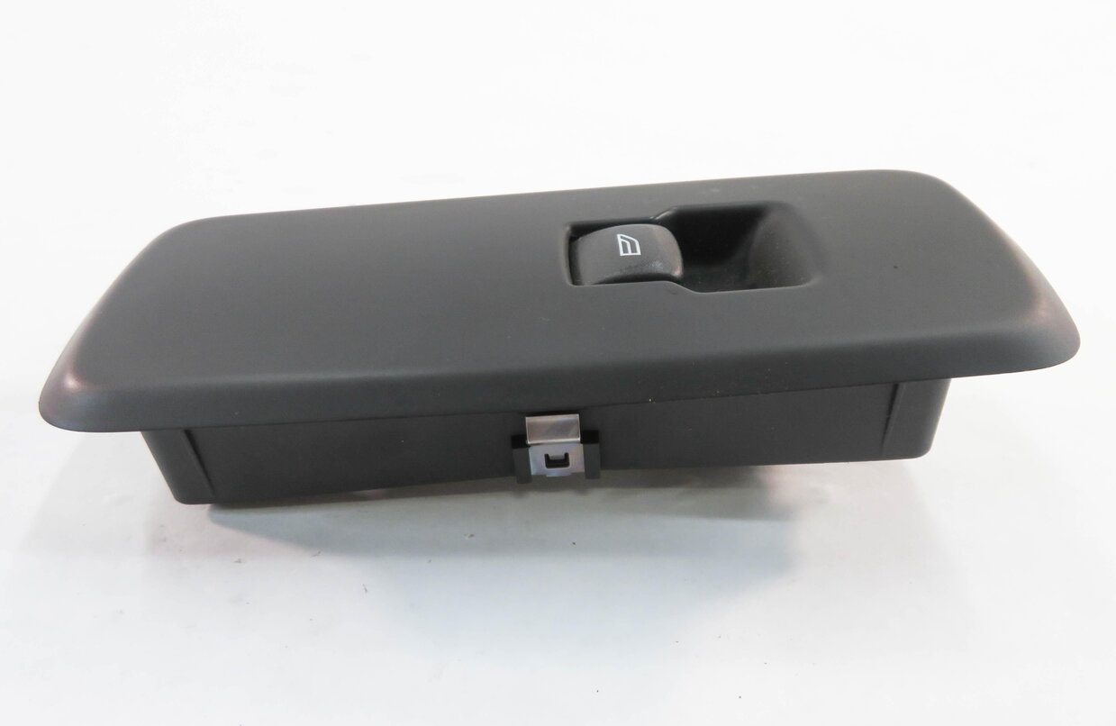 Thumbnail 4: 2010 RANGE ROVER SPORT (L320) RIGHT FRONT PASSENGER DOOR POWER WINDOW SWITCH