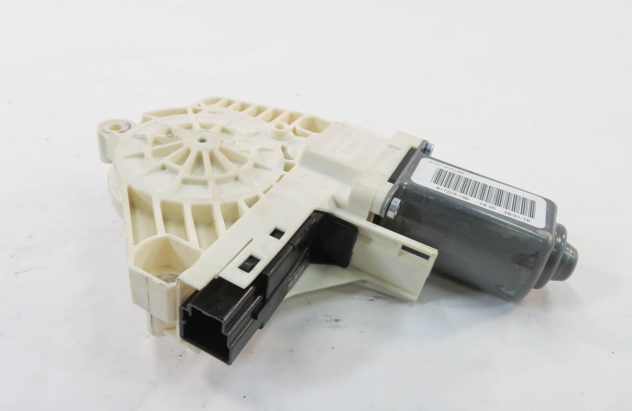Thumbnail 2: 2010-2016 LR4 RANGE ROVER SPORT (L320) RIGHT FRONT PASSENGER POWER WINDOW MOTOR