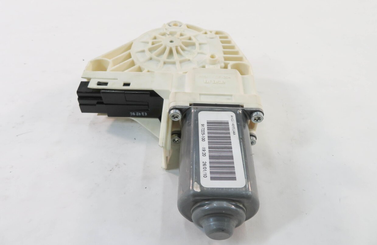 Thumbnail 3: 2010-2016 LR4 RANGE ROVER SPORT (L320) RIGHT FRONT PASSENGER POWER WINDOW MOTOR