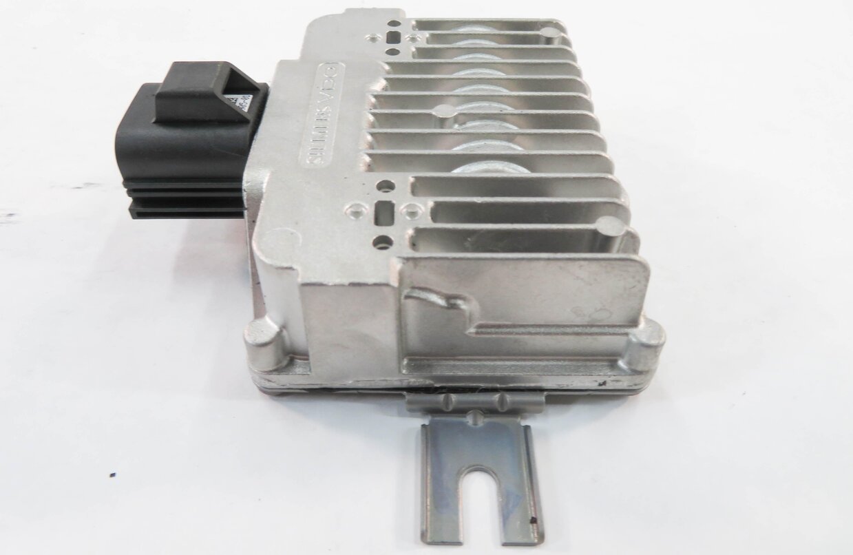 2010-2015 RANGE ROVER SPORT EVOQUE LR2 LR4 (FF/F4 L320) FUEL PUMP CONTROL MODULE