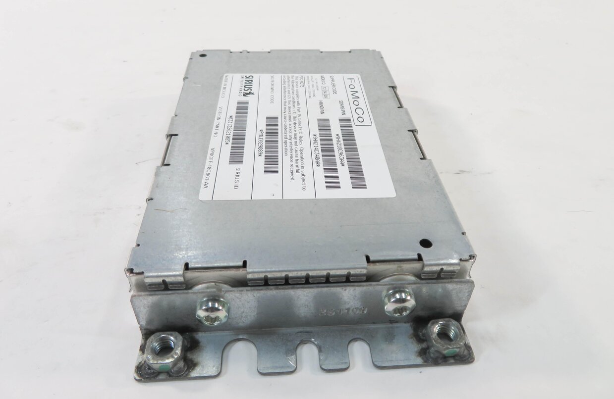 Thumbnail 2: 2010 RANGE ROVER SPORT (L320) SIRIUS SATELLITE RADIO RECEIVER CONTROL MODULE