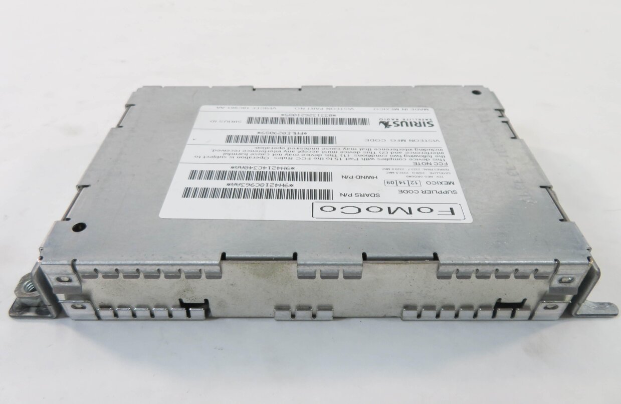 Thumbnail 3: 2010 RANGE ROVER SPORT (L320) SIRIUS SATELLITE RADIO RECEIVER CONTROL MODULE