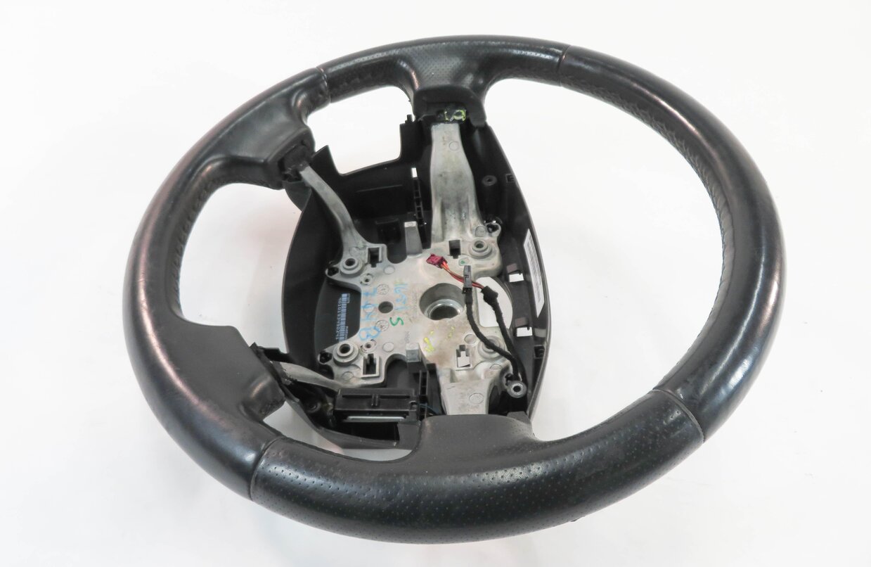 Thumbnail 5: 2010-2013 RANGE ROVER SPORT (L320) LEFT DRIVER 4-SPOKE HEATED STEERING