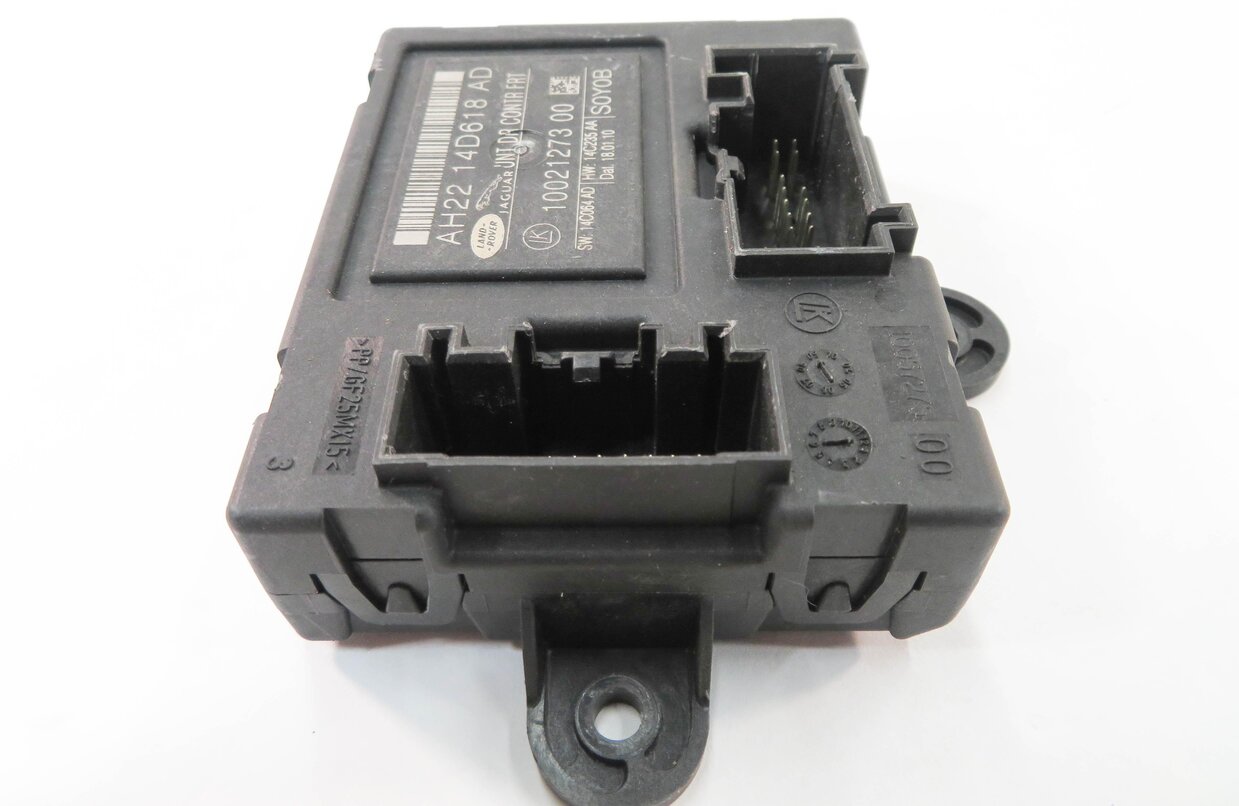 Thumbnail 4: 2010-2013 RANGE ROVER SPORT (L320) LEFT FRONT DRIVER DOOR CONTROL MODULE