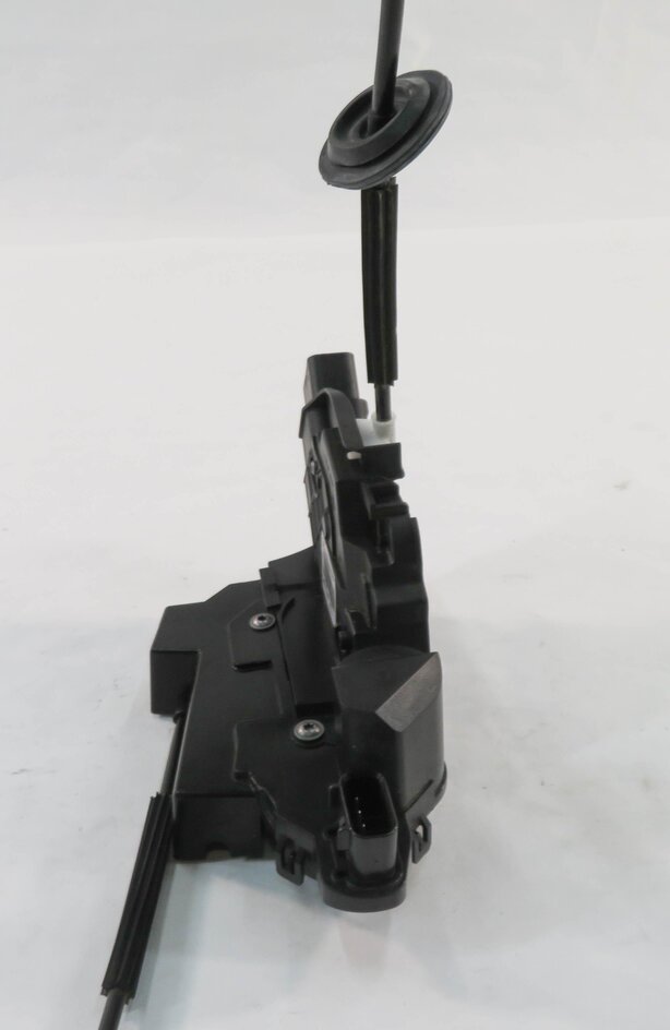 Thumbnail 5: 2010-2019 RANGE ROVER SPORT (L320) EVOQUE LR4 LEFT FRONT PASSIVE DOOR LATCH