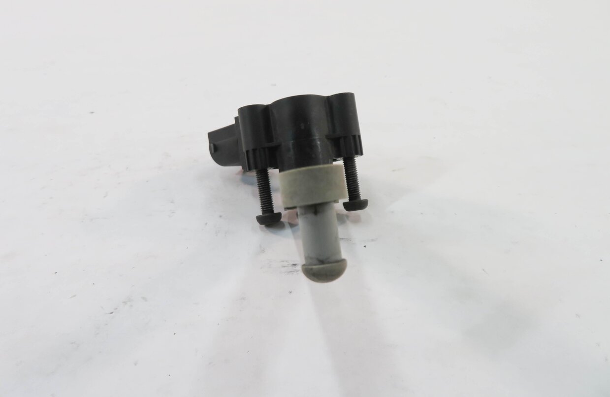 Thumbnail 4: 2010 RANGE ROVER SPORT (L320) LEFT FRONT DRIVER SUSPENSION HEIGHT LEVEL SENSOR