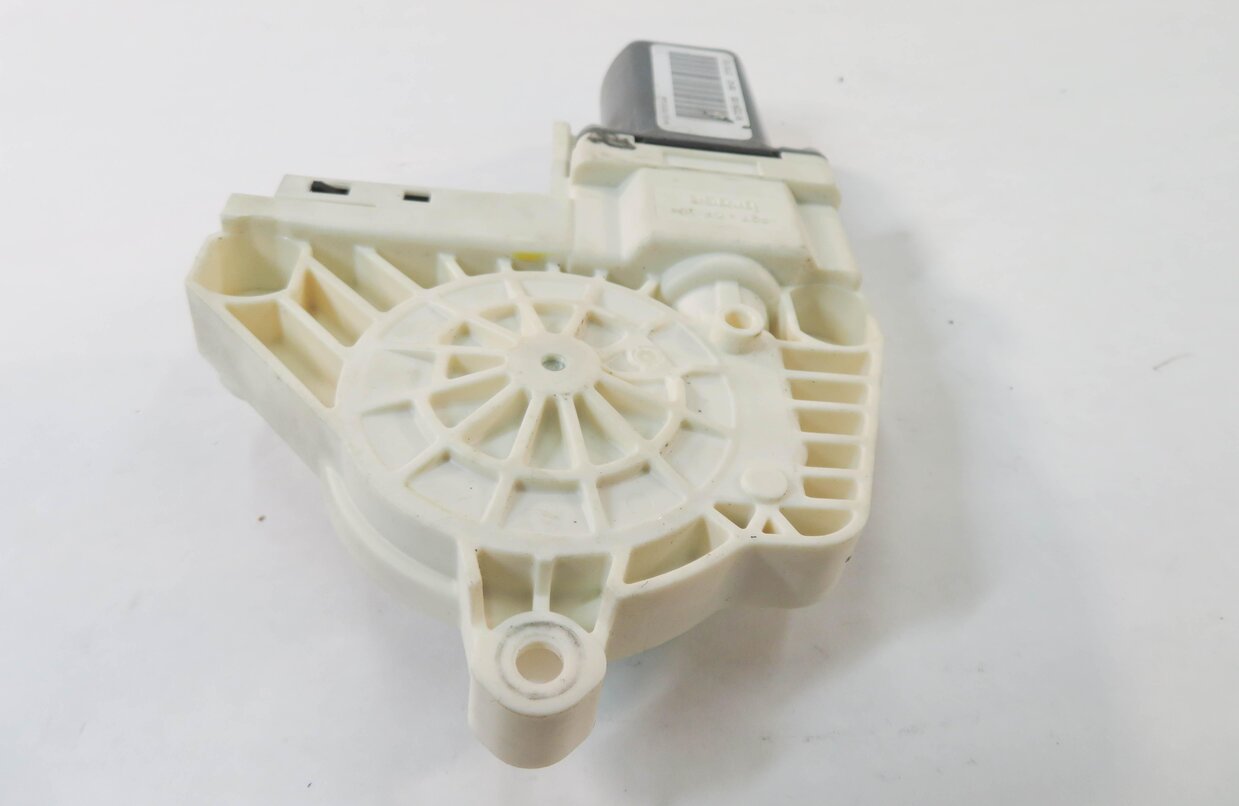 Thumbnail 4: 10-16 LAND ROVER LR4 / RANGE ROVER SPORT (L320) LEFT FRONT DRIVER WINDOW MOTOR