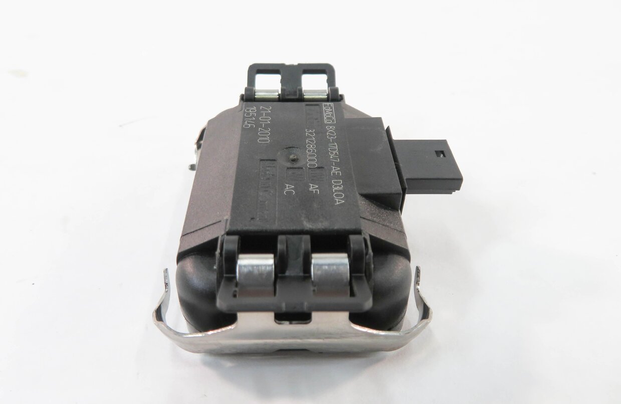 Thumbnail 4: 2010 RANGE ROVER SPORT (L320) FRONT WINDSHIELD RAIN WATER SOLAR LIGHT SENSOR RLS