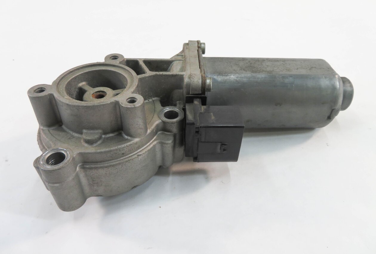 Thumbnail 7: 05-16 LR3 LR4 / RANGE ROVER SPORT (L320 L322) TRANSFER CASE ELECTRIC SHIFT MOTOR