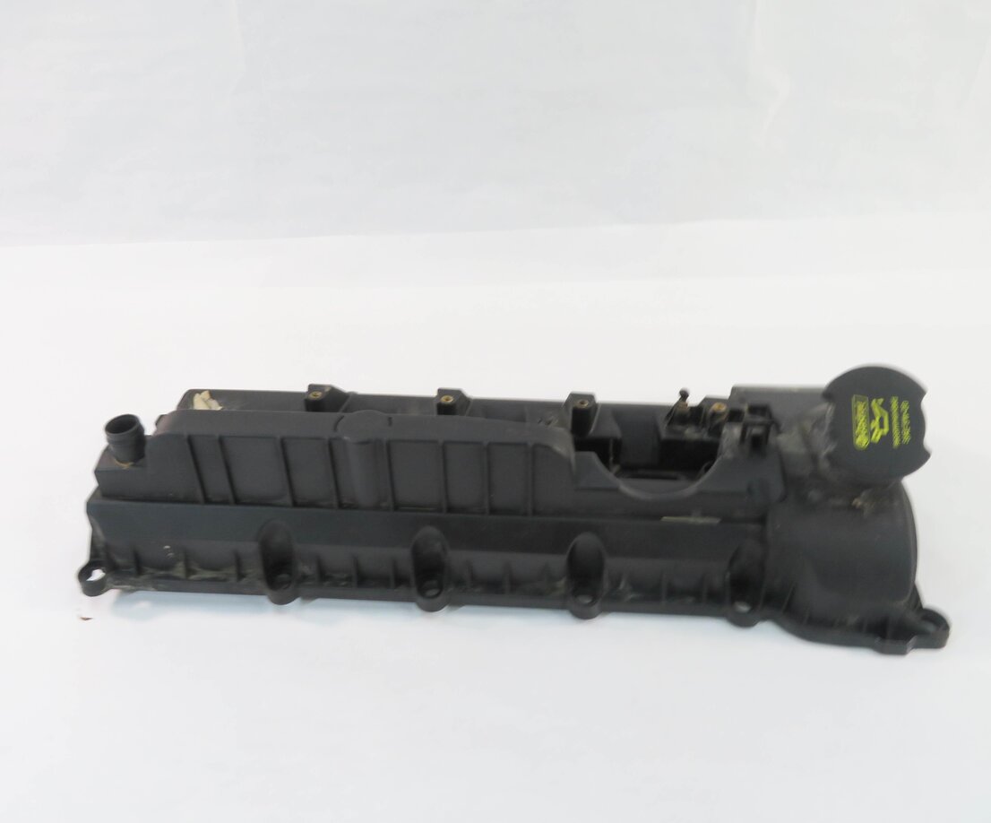 Thumbnail 4: 10-18 RANGE ROVER SPORT (L320 L322 L494 L405) 5.0L V8 - LEFT ENGINE VALVE COVER