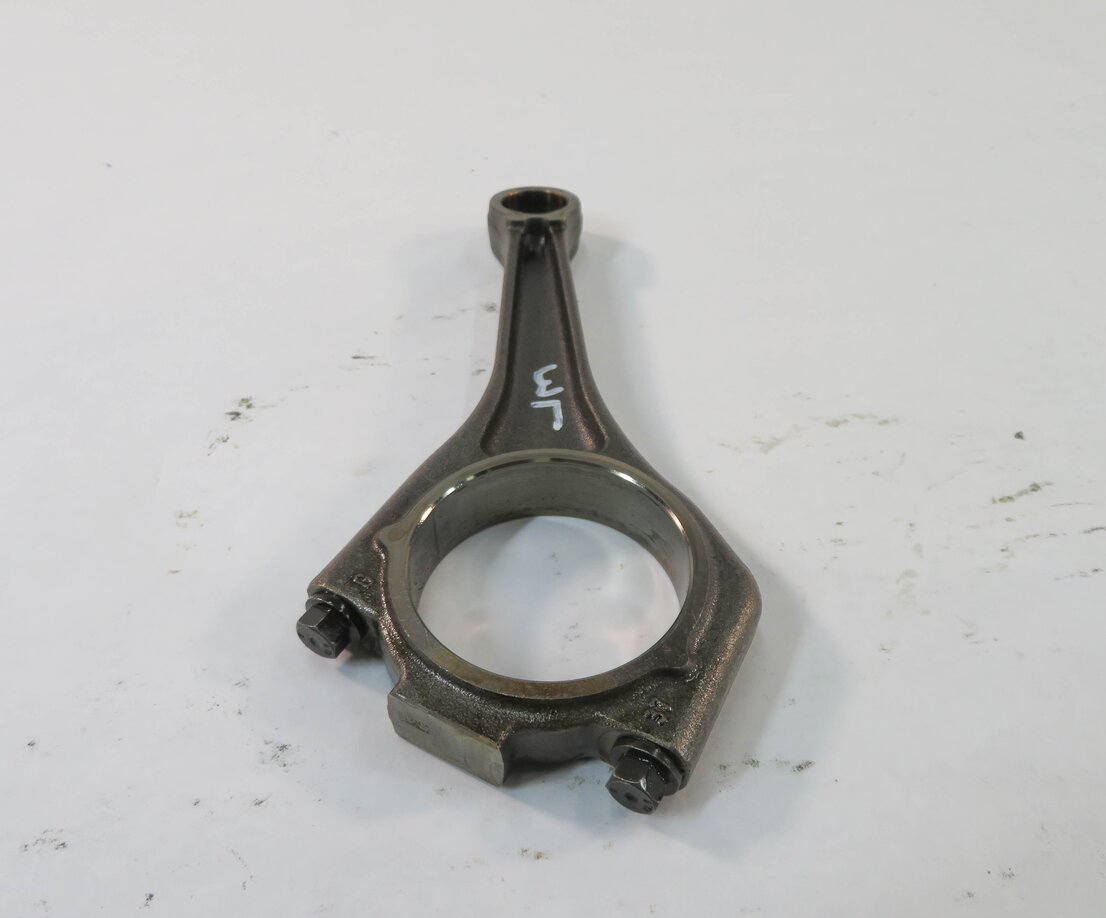 Thumbnail 4: 2010 RANGE ROVER SPORT (L320) 5.0L AJ133 V8 - LEFT ENGINE CONNECTING ROD