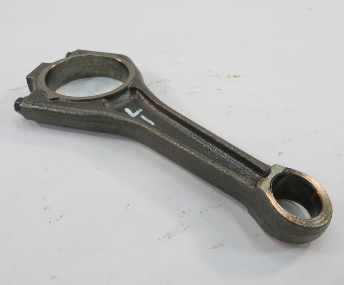2010 RANGE ROVER SPORT (L320) 5.0L AJ133 V8 - LEFT ENGINE CONNECTING ROD