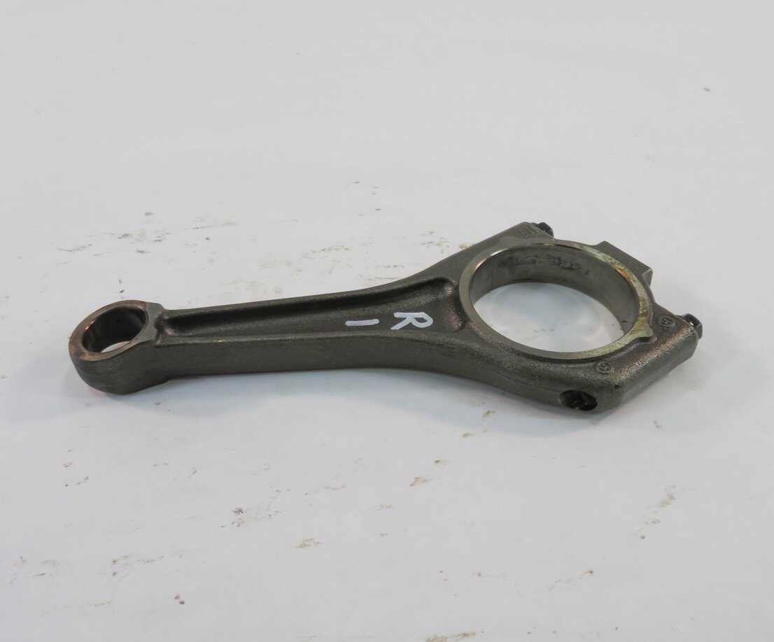 Thumbnail 3: 2010 RANGE ROVER SPORT (L320) 5.0L AJ133 V8 - RIGHT ENGINE CONNECTING ROD