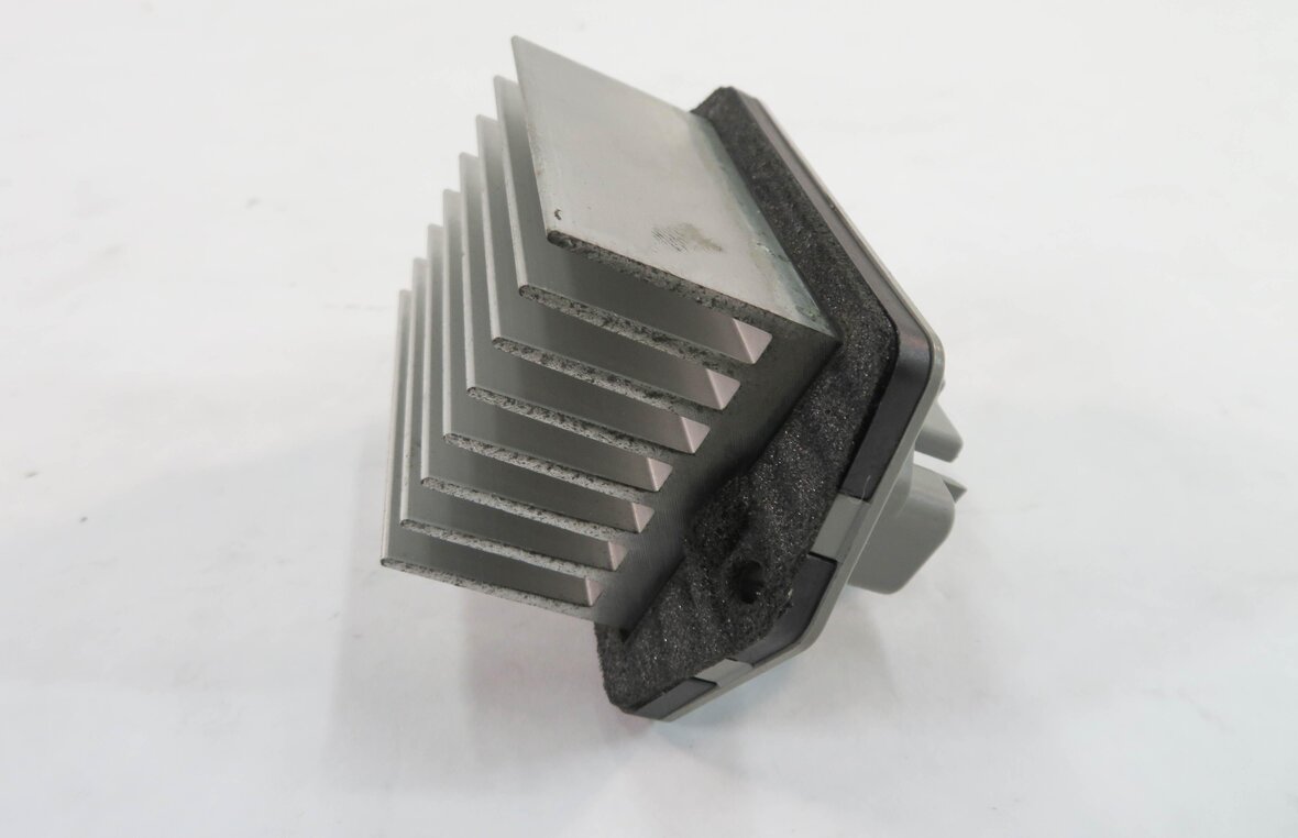 Thumbnail 3: 2010 RANGE ROVER SPORT (L320) HEATER A/C BLOWER FAN MOTOR SPEED RESISTOR