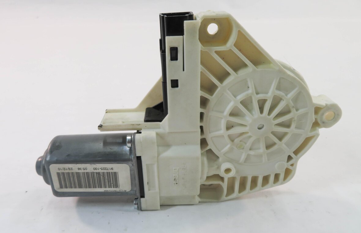Thumbnail 2: 2010-2016 LR4 RANGE ROVER SPORT (L320) RIGHT FRONT PASSENGER POWER WINDOW MOTOR