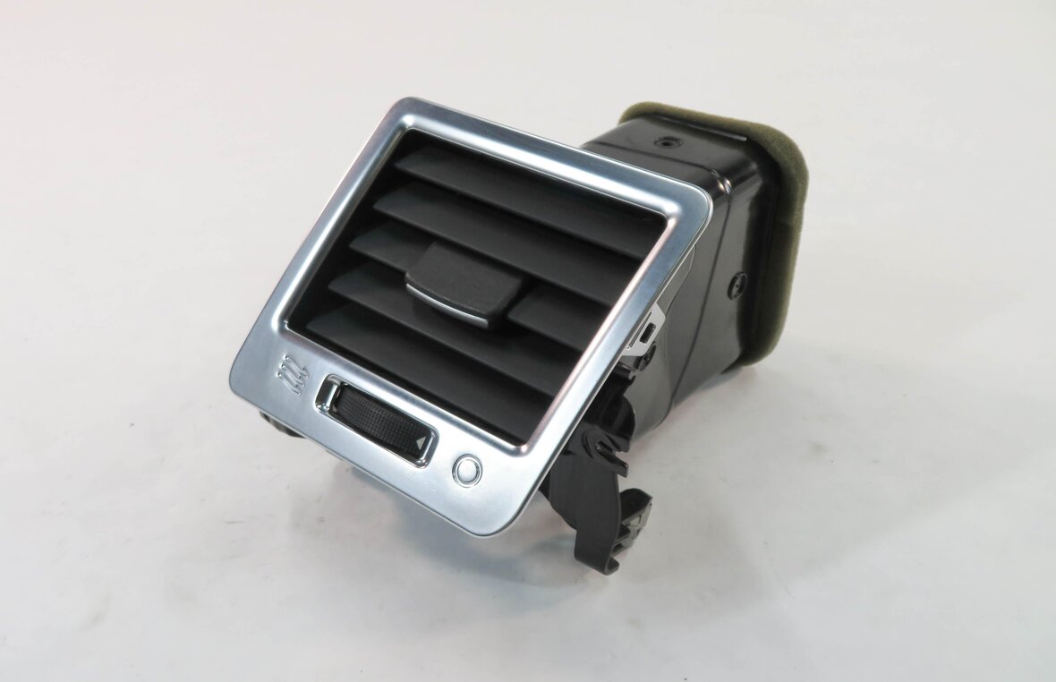 Thumbnail 2: 2010 RANGE ROVER SPORT (L320) RIGHT FRONT PASSENGER DASH HEATER A/C AIR VENT