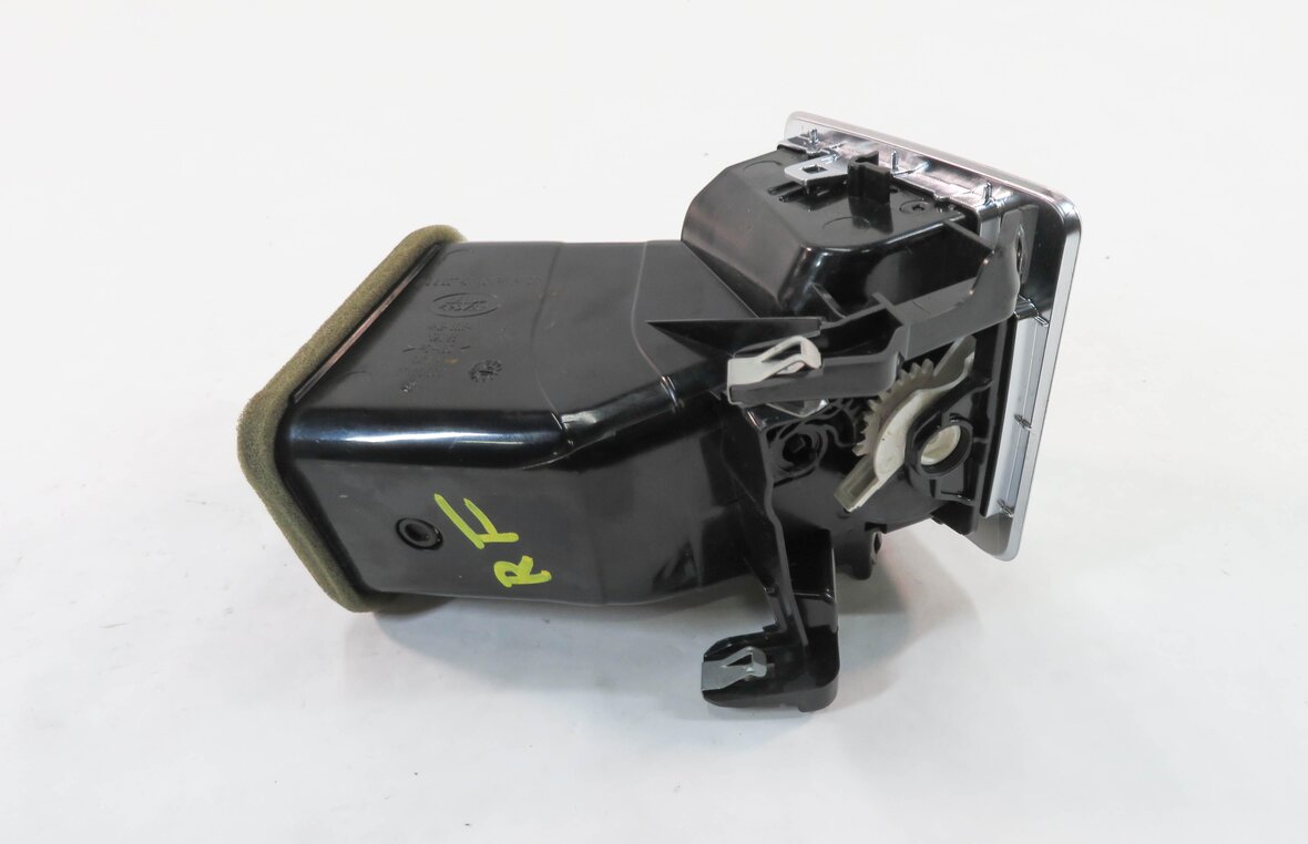 Thumbnail 7: 2010 RANGE ROVER SPORT (L320) RIGHT FRONT PASSENGER DASH HEATER A/C AIR VENT