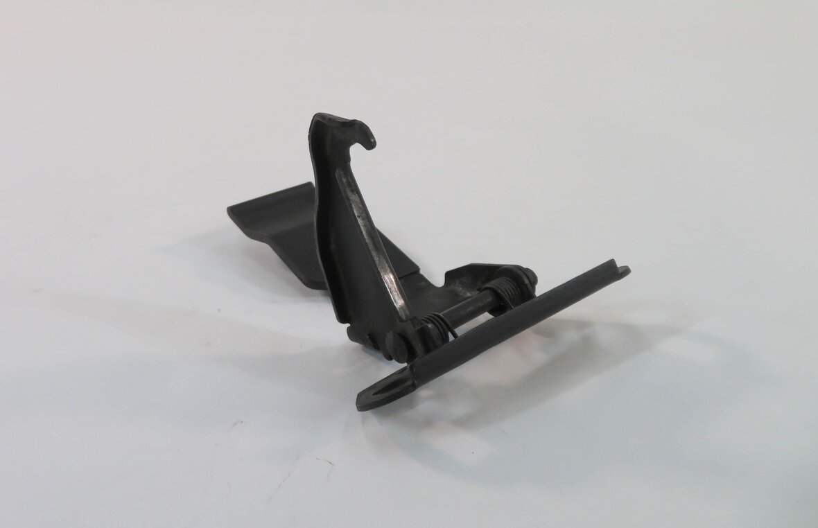 Thumbnail 2: 2011 RANGE ROVER SPORT (L320) FRONT HOOD SAFETY LATCH