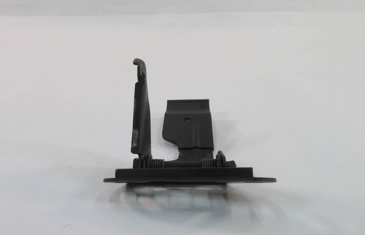 Thumbnail 3: 2011 RANGE ROVER SPORT (L320) FRONT HOOD SAFETY LATCH