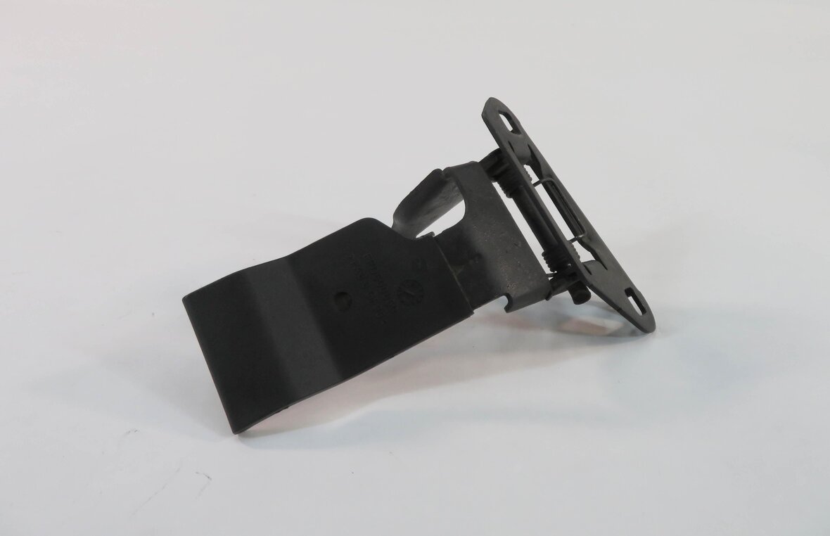 Thumbnail 6: 2011 RANGE ROVER SPORT (L320) FRONT HOOD SAFETY LATCH