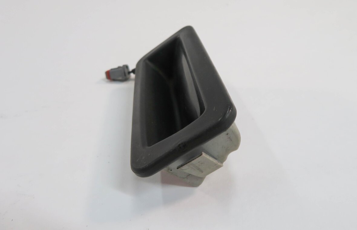 Thumbnail 2: 2010 RANGE ROVER SPORT (L320) REAR TRUNK RELEASE HANDLE CONTACT SWITCH BUTTON