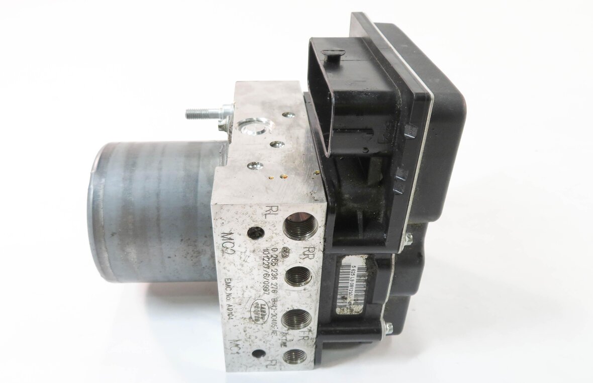 Thumbnail 6: 2011-2012 LAND ROVER LR4 / RANGE ROVER SPORT (L320) ABS BRAKE PUMP w/ MODULE