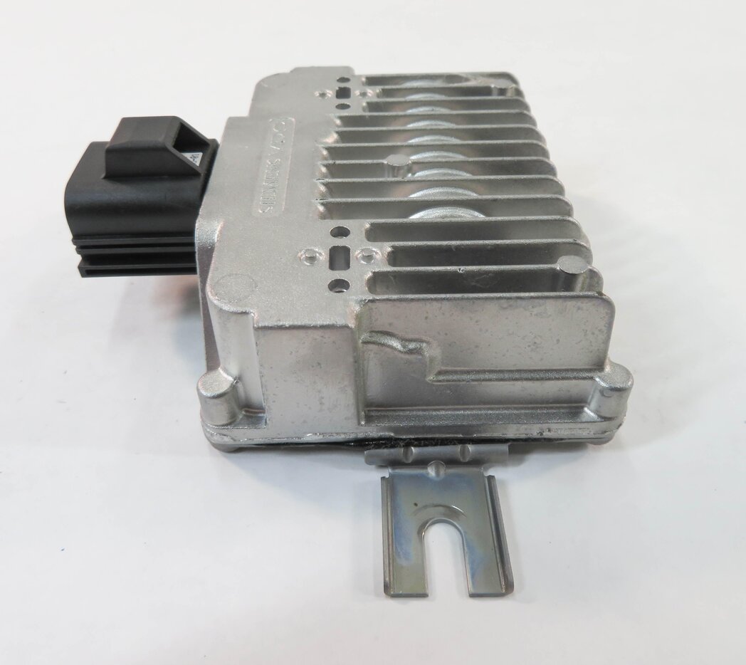 Thumbnail 2: 2010-2015 RANGE ROVER SPORT EVOQUE LR2 LR4 (FF/F4 L320) FUEL PUMP CONTROL MODULE