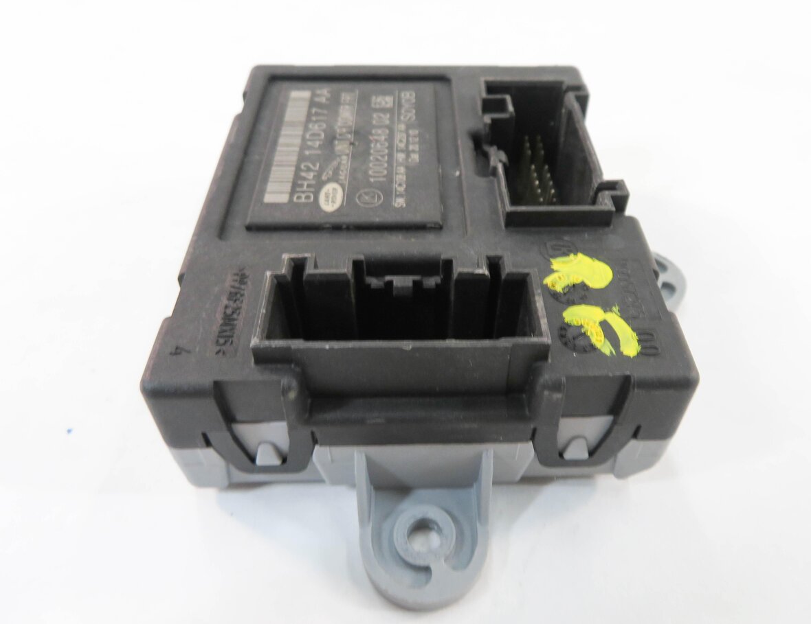 Thumbnail 4: 2010-2013 RANGE ROVER SPORT (L320) RIGHT FRONT PASSENGER DOOR CONTROL MODULE