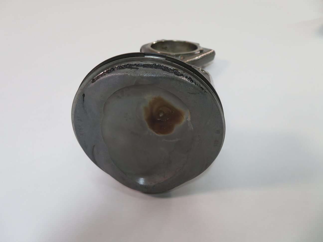 Thumbnail 3: 2010 RANGE ROVER SPORT (L320) 5.0L AJ133 - LEFT ENGINE PISTON w/ CONNECTING ROD