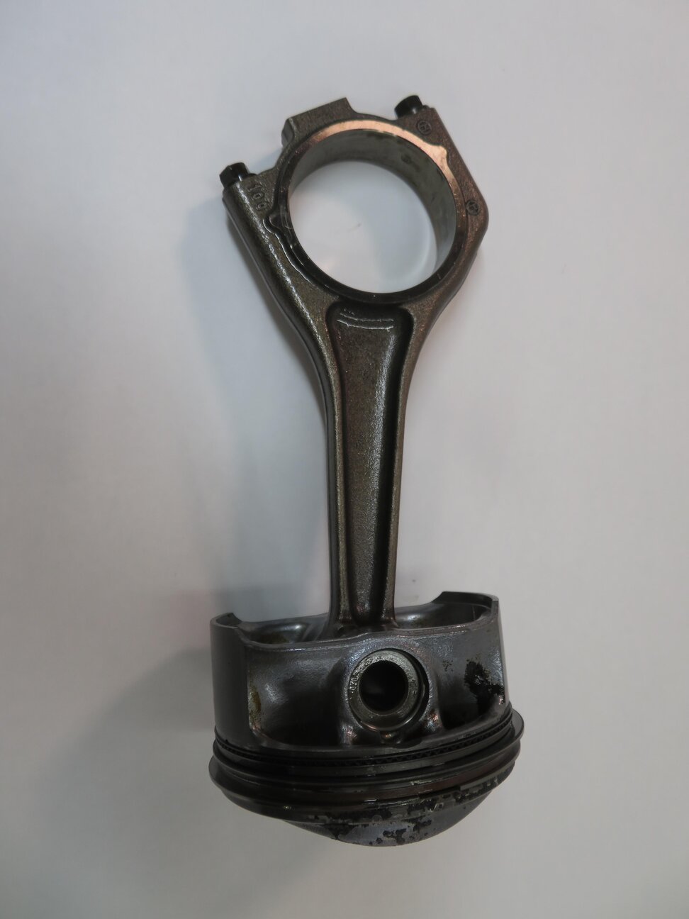 Thumbnail 7: 2010 RANGE ROVER SPORT (L320) 5.0L AJ133 - LEFT ENGINE PISTON w/ CONNECTING ROD