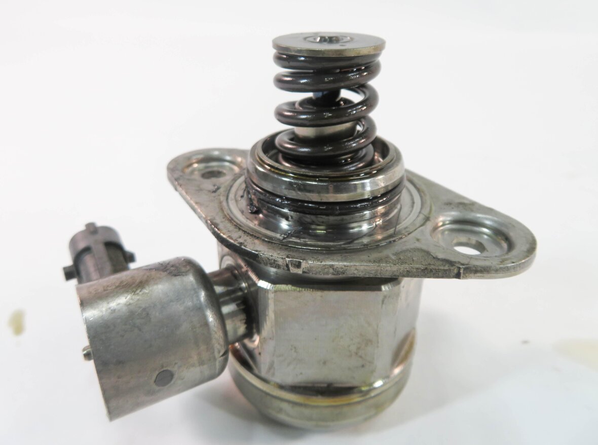 Thumbnail 6: 10-17 LR4 RANGE ROVER SPORT (L322 L320 L405 L494) 3.0L 5.0L MECHANICAL FUEL PUMP
