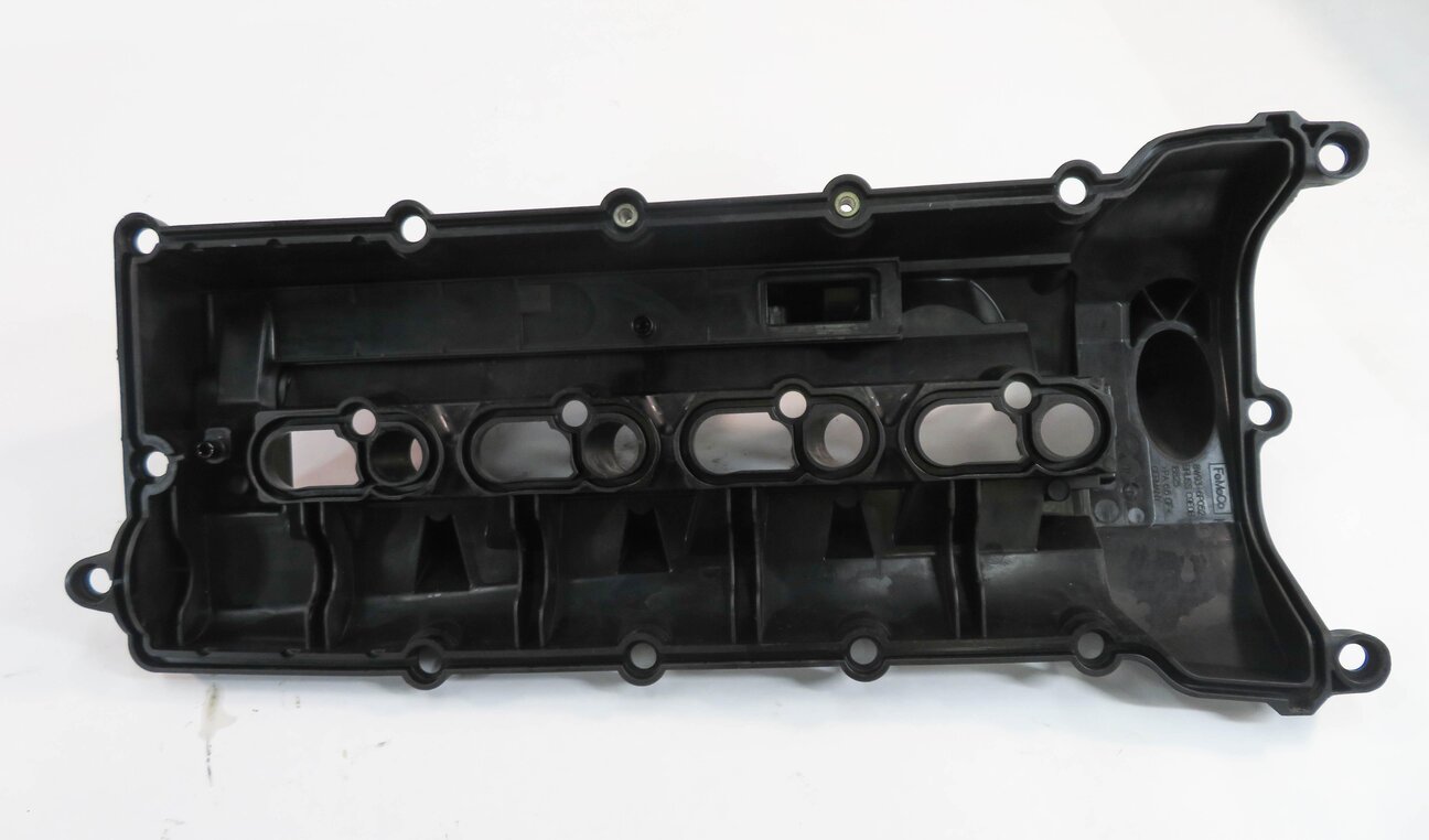 Thumbnail 6: 10-18 RANGE ROVER SPORT (L320 L322 L494 L405) 5.0L V8 - LEFT ENGINE VALVE COVER