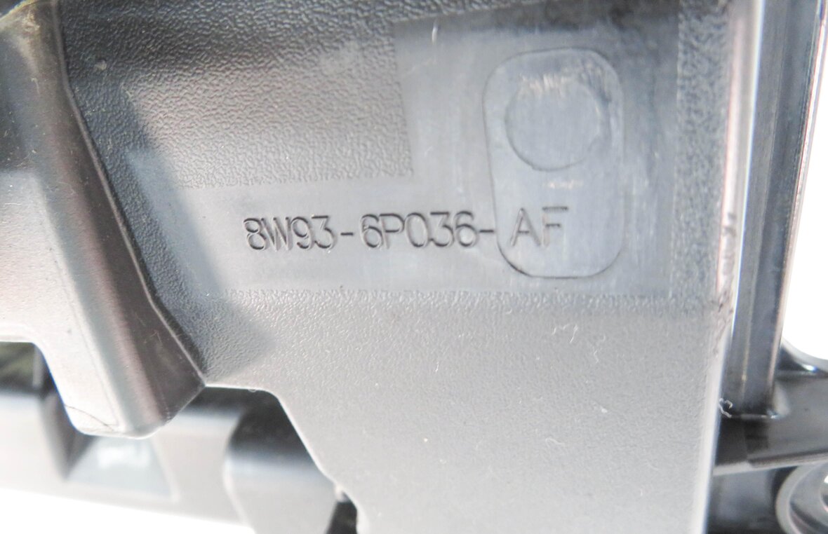 Thumbnail 9: 10-18 RANGE ROVER SPORT (L320 L322 L494 L405) 5.0L V8 - RIGHT ENGINE VALVE COVER