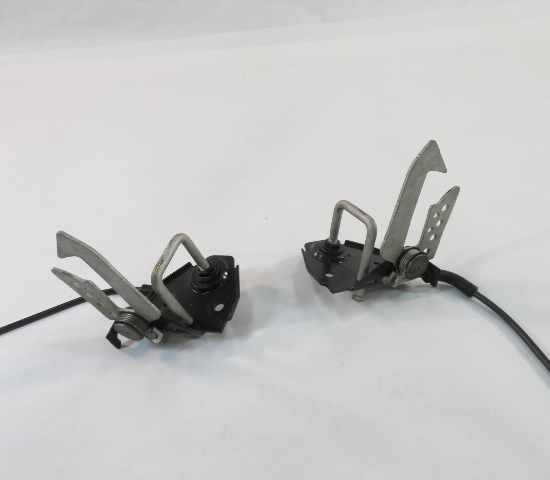 Thumbnail 4: 2011 BMW 535i (F10) FRONT LEFT & RIGHT UPPER HOOD LATCH SET-2 w/ CABLES