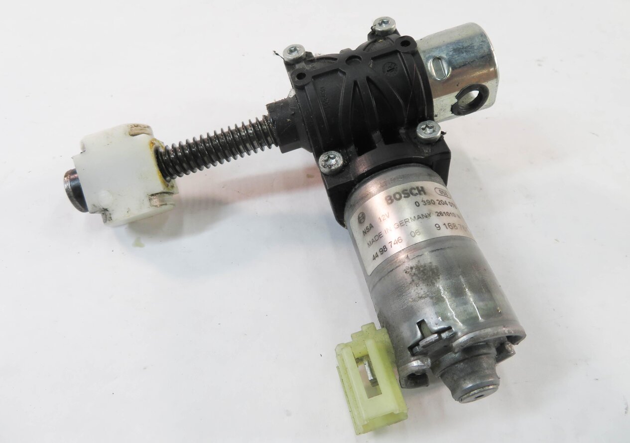 Thumbnail 4: 2011 BMW 535i (F10) LEFT FRONT DRIVER SEAT TRACK SEAT MOTOR SET-4