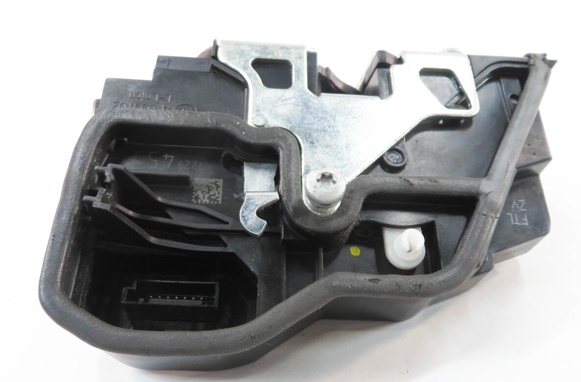 Thumbnail 6: 2009-2018 BMW 1/2/3/4/5/7/X1 X3 X4 (E87 E90 F01 F10) LEFT DRIVER DOOR LOCK LATCH