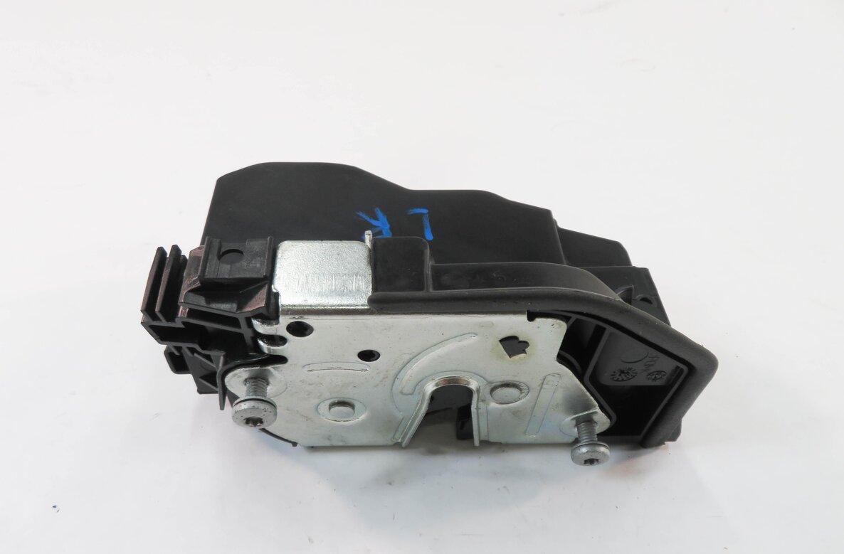 Thumbnail 5: 2010-2018 BMW E90 F30 F32 E60 F10 F01 F25 F26 E70 E71 LEFT SIDE REAR DOOR LATCH