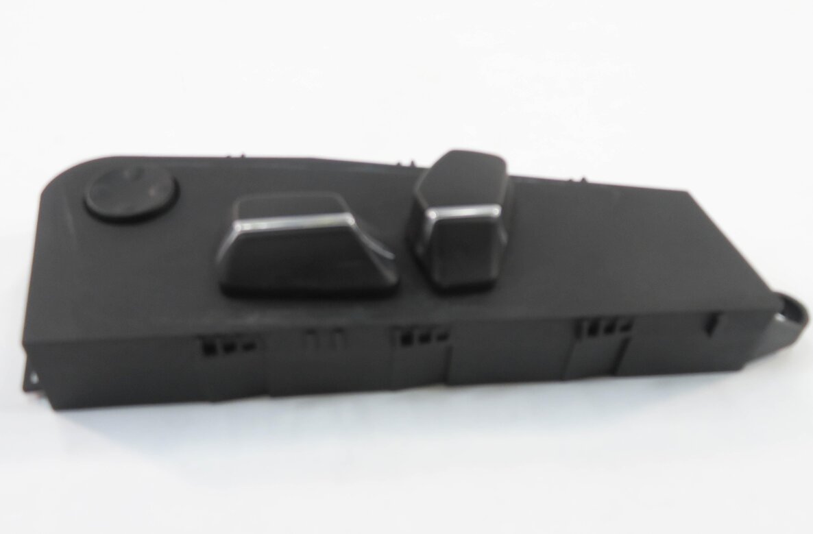 Thumbnail 6: 2011 BMW 535i (F10) LEFT FRONT DRIVER POWER MEMORY SEAT ADJUSTMENT SWITCH
