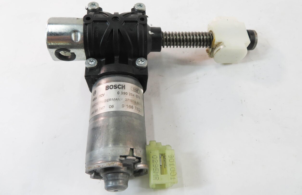 Thumbnail 3: 2011 BMW 535i (F10) RIGHT FRONT PASSENGER SEAT TRACK SEAT MOTOR SET-4