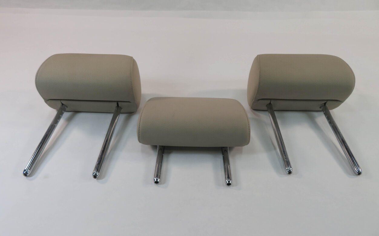 Thumbnail 2: 2011 BMW 535i (F10) REAR - LEFT / CENTER / RIGHT - OYSTER LEATHER HEADREST SET-3