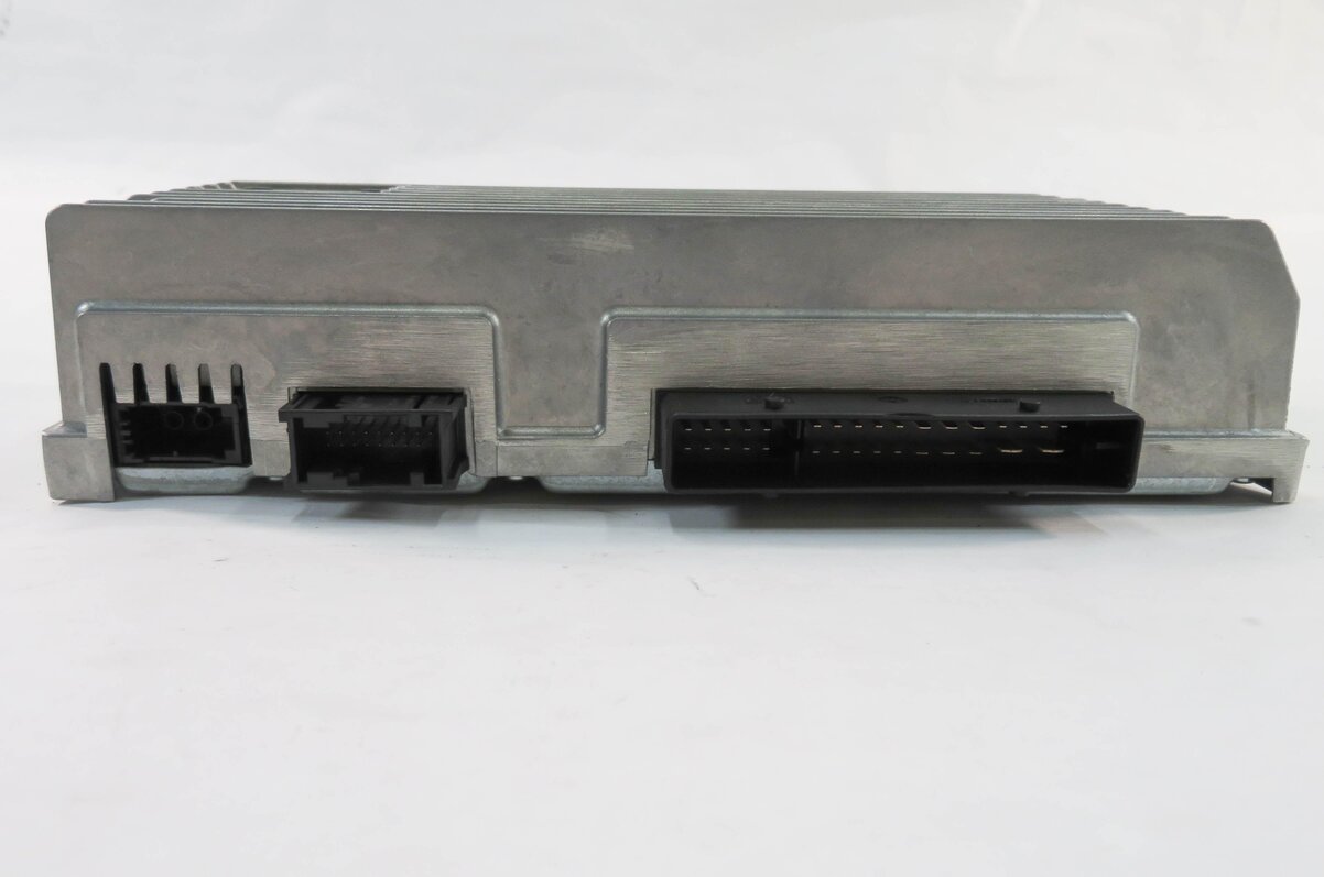 Thumbnail 6: 2009-2010 AUDI Q5 (8R) RADIO STEREO BANG & OLUFSEN AUDIO AMP AMPLIFIER