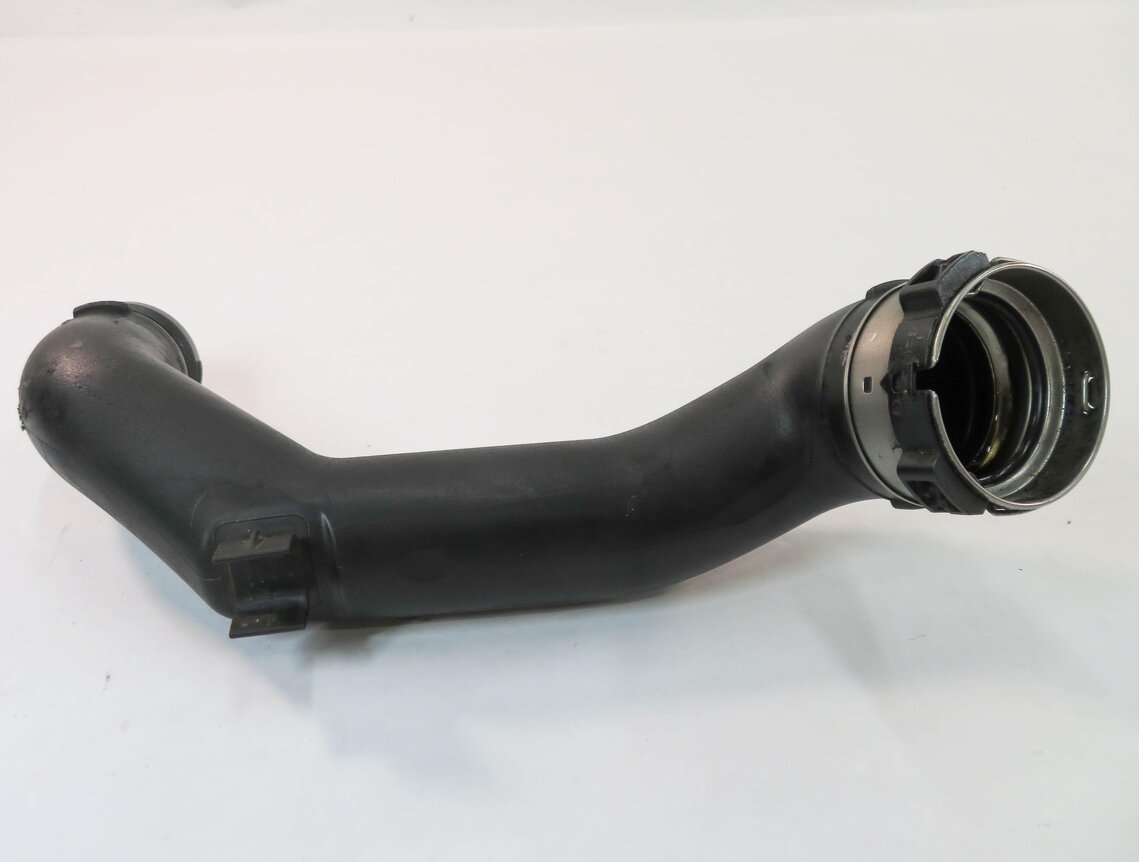 Thumbnail 3: 2011 BMW 535i (F10) 3.0L N55 TURBO ENGINE - AIR INDUCTION TRACT PIPE HOSE