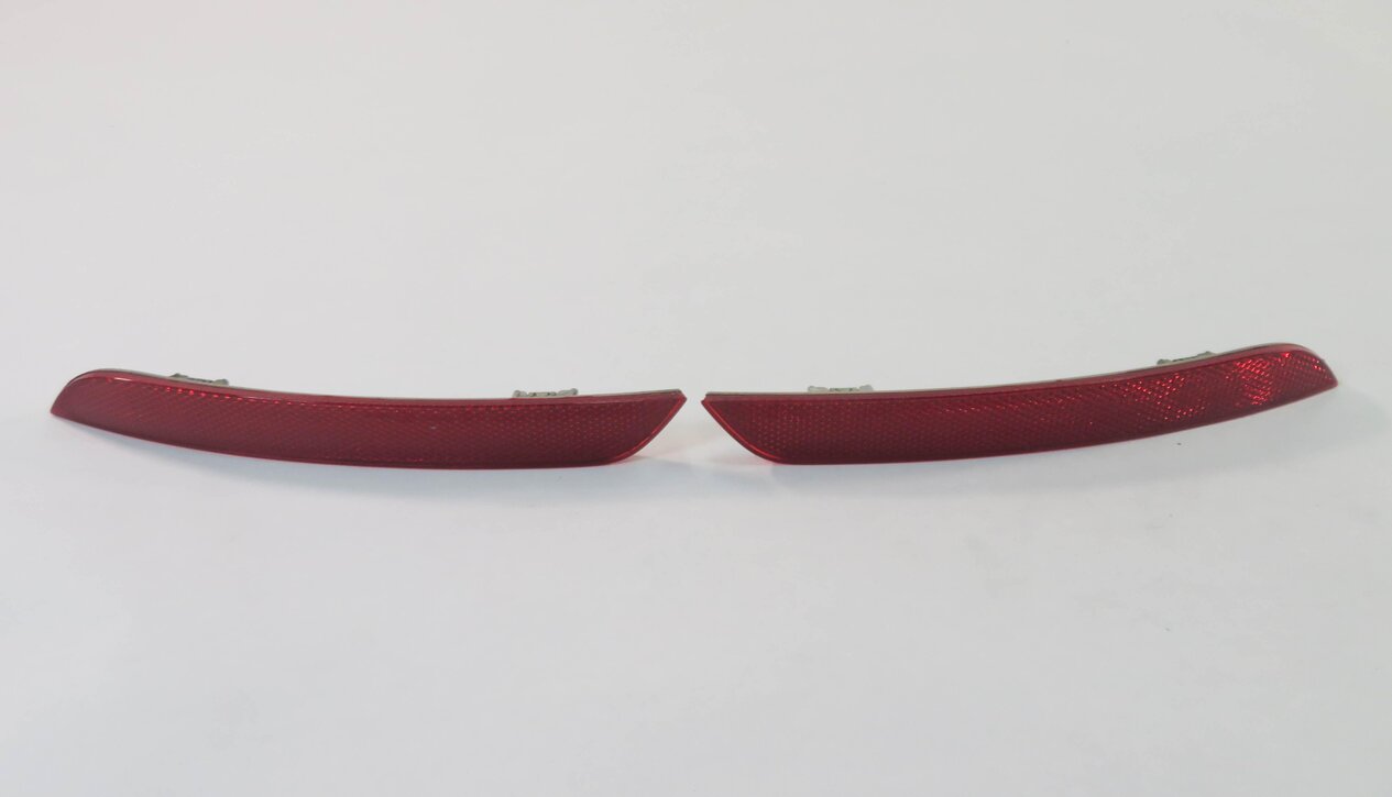 2011 BMW 535i (F10) LEFT & RIGHT REAR BUMPER MARKER REFLECTOR SET-2