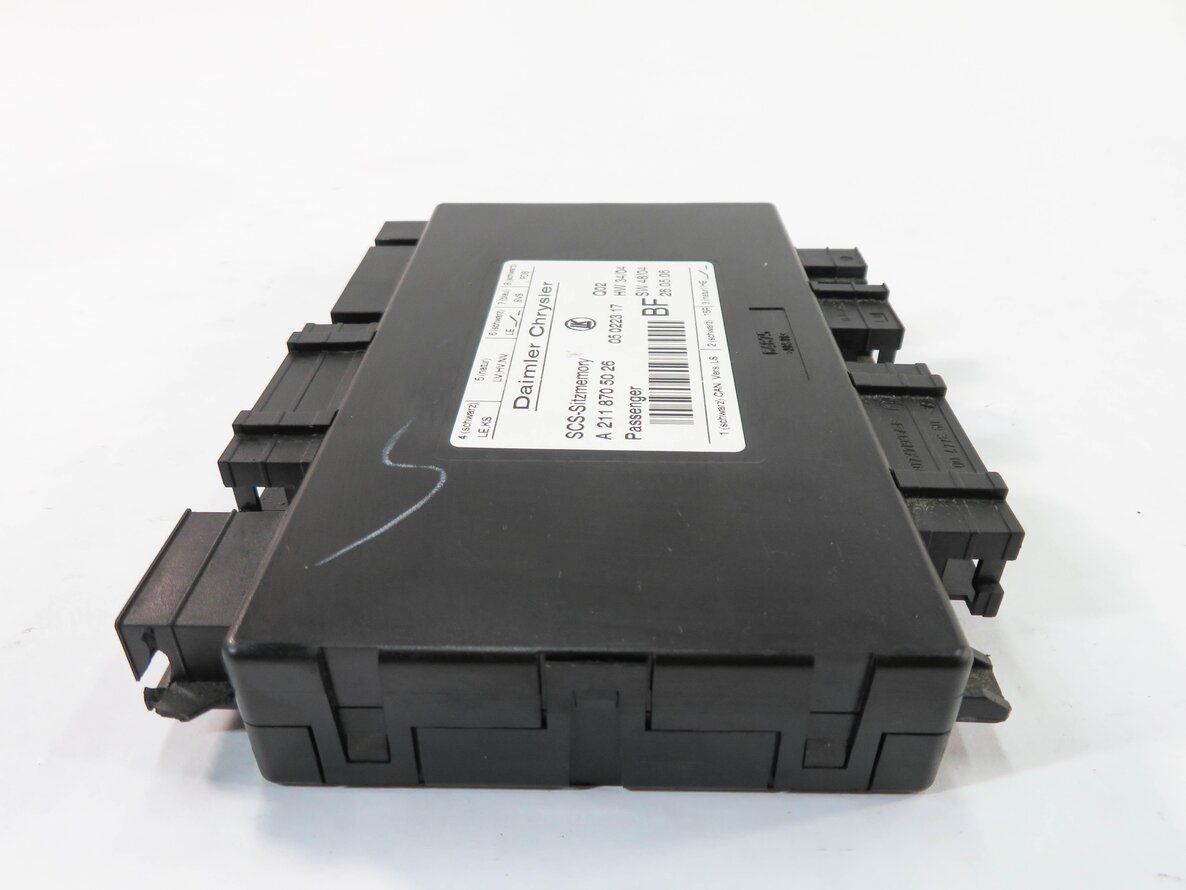 Thumbnail 4: 2007 MERCEDES GL450 (X164) RIGHT FRONT PASSENGER SEAT CONTROL MODULE