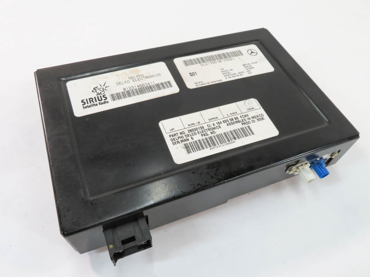 06-08 MERCEDES C350 E320 E350 GL320 GL450 ML350 ML500 - SIRIUS SATELLITE MODULE
