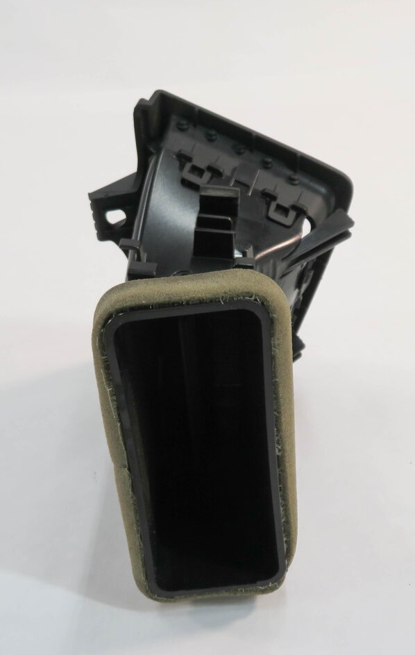 Thumbnail 4: 2011 BMW 535i (F10) LEFT FRONT DRIVER DASH HEATER A/C AIR VENT