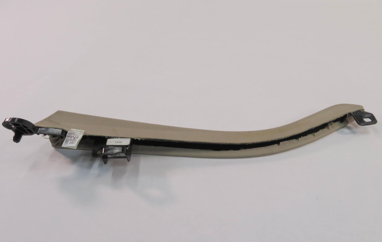 Thumbnail 5: 2011 BMW 535i (F10) FRONT CENTER CONSOLE EDGE TRIM (OYSTER LEATHER NACX)