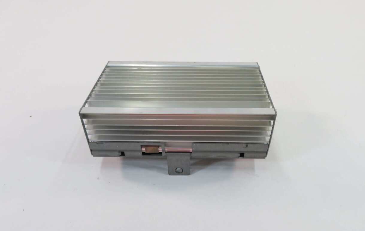Thumbnail 2: 10-13 BMW 528i 535i 550i (F10) RADIO STEREO HARMAN BECKER AUDIO AMP AMPLIFIER