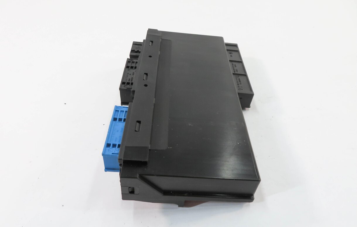 Thumbnail 2: 2011-2016 BMW 528i 535i 550i M5 M6 (F10 F12) PRIMARY BODY POWER CONTROL MODULE